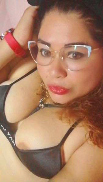 Soy  una boliviana vip complaciente dispuesta a ponerte loco con mi americana real con mis besitos y trato de pololos muy complaciente servicios normales y completo
No te dejes engañar por falsas publicidad 
Mis fotos son reales .
