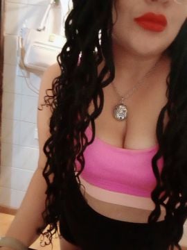 Vicki 