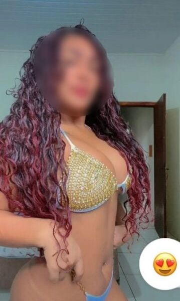 Olá, amores. Tenho 25 anos, 1.65m de altura, pele morena, cabelo cacheado e vermelho, su realmente a pessoa das fotos, sem enganação. Vim para te dar prazer, venha se deliciar nessa escort morena, meu atendimento é completo, com anal, boquete e vaginal. Estou por poucos dias na cidade! Meu ambiente tem todo o conforto e privacidade que você procura. Mais detalhes e agendamento pelo telefone, beijos.Horário de atendimento: Segunda a sábado, das 06:00 à 01:00 horaCachê: R$ 250,00 – 1 hora.