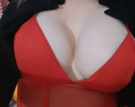 Nicole 