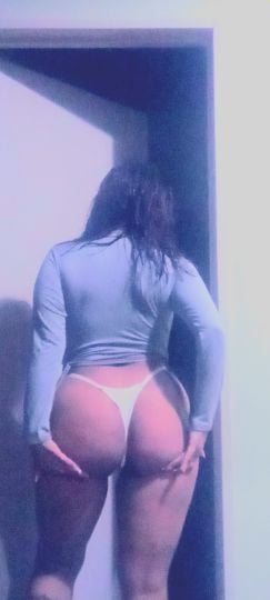 Morena Hot 