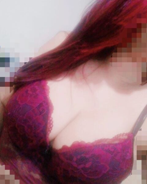 Olá. Sou uma ruiva quente, estilo mulherão e cheia de curvas para você se deliciar. Atendimento com massagem sensual e sem pressa, vou ser sua namoradinha gostosa com muito prazer. Satisfação garantida.Horário de atendimento: Segunda a sábado, das 09:00 às 20:00 horasCachê a combinar.