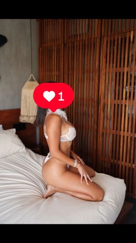 Zoe VIP