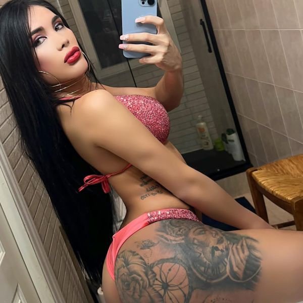   Hi my loves, My name is Stephanie, I am at your disposal if you have to spend good moments of relaxation and pleasure, I am a massage specialist, I am very beautiful and naughty when I want, I love to meet new people, so join me if you are really interested in my services 😍My name is Stephanie, I am at your disposal if you have to spend good moments of relaxation and pleasure, I am a massage specialist, I am very beautiful and naughty when I want, I love to meet new people, so join me if you are really interested in my services, thank you