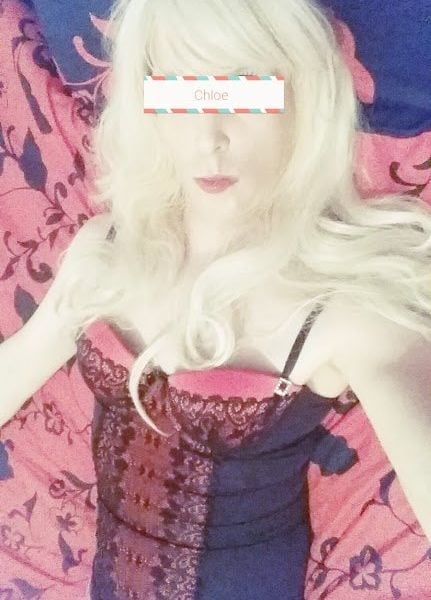   I am good looking sexy and hot 31 years old Leeds escorts girl who available for both incall and outcall services in Leeds. Visit her profile and book her at best price.
