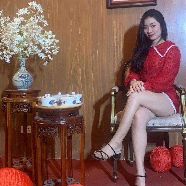   I am Aera 20yrs old a clean and intelegent escort girl very energetic and madly in love with sex, I offer incall and outcall services and offers all kind of sex, I am available at all time i welcome all inquiries contact me on whats app +17085296682