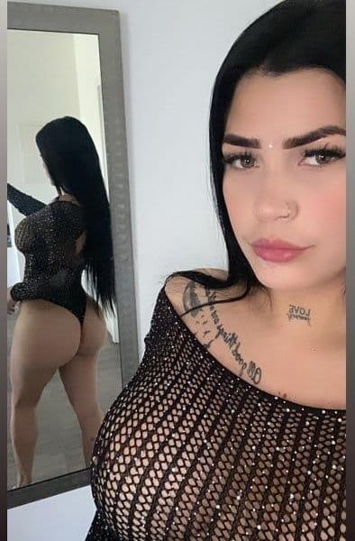 Hello my Baby (What you see = what you get) I am here to give you an unforgettable experience. My name is Dania Tovar I am a 22-year-old girl. Beautiful, loving and 100% Real, I offer you an intimate and sensual service. I can give you the best care, an erotic dance and an unforgettable intimate experience. Your comfort and pleasure is my top priority. I make sure all my clients feel comfortable and have a pleasant experience. I am very passionate about what I do and I am sure that you will find me an attentive companion. I am always open to suggestions and will do my best to make sure you are