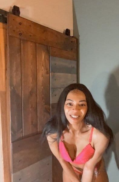 Hi Gentlemen, My name is Alexis. And I’m the best decision that you will make today. I’m a sweet and sexy African American lady. I’m down to earth and very playful. My location is very discreet as am I. ?? I provide a relaxing and real girlfriend experience. I will make sure you’re completely satisfied. So give me call let me see how many licks it takes to get to the center of your lollipop?? It’s better to call for a booking: ☎️ I typically only accept 1 hour bookings after 12am (Midnight) Couples are welcome and most fetishes are accommodated?? I’m available for Short Notice I cater to