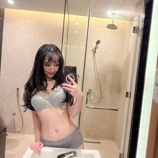 I’m nina from Thailand if you want to have good time please contact with me I’m it’s real not fake you can try to contact me I hope we will meet and make a good time see you