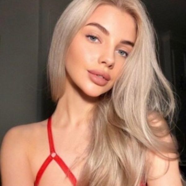 Hi, I'm a lovely and beautiful young Slavic woman excited to meet you 💋. I'm sure you won't forget our time together.