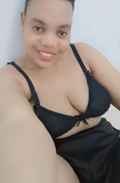 Shakirah from Rwanda, I work in Al Ahsa and do dating and massage mostly in my free times. Am simple and royal. I like making friends and traveling to different place. Come in my box we jazz