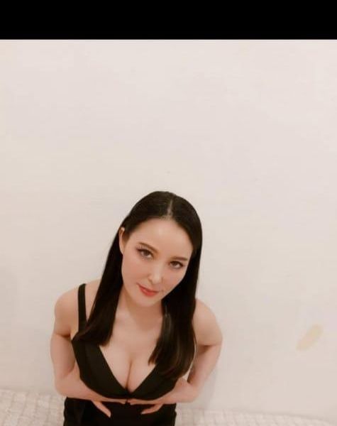 I'm Wenwen from Taiwan 28 years open minded I work sex with full service Don't be shy to ask what you want I do all kind of services I will make your night unforgettable Cash payment Please be gentle