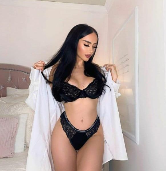 Sweet girl aliss is in abha for her very first time. Show her good times and she will be very people. If you like what you see, please call and I promise I will work and make our meeting the best possible. My picture is real, genuine and recent and I am an honest girl just looking for good guys.