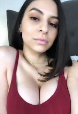 Sexy Sandra