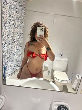 Pili