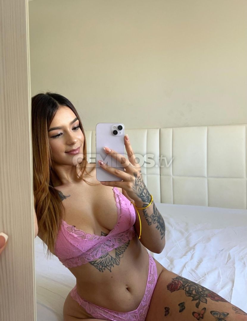 Mia