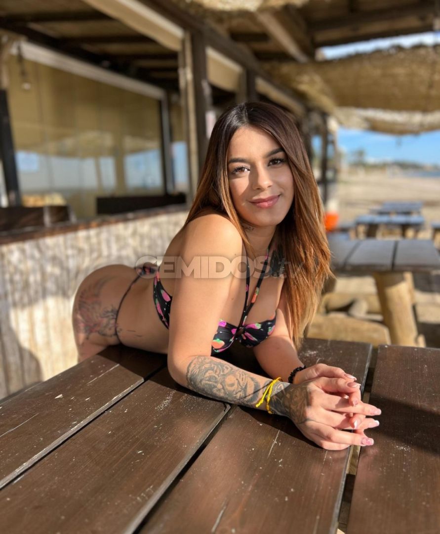 Mia