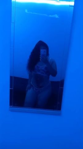 Luciana Curvy