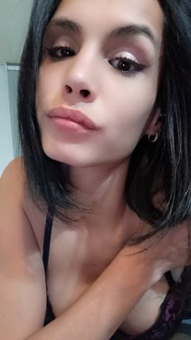 Bella 