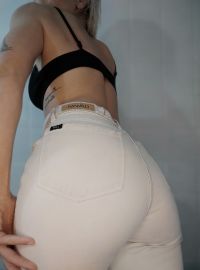  Gala