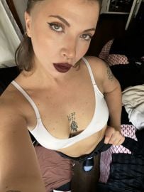 Nina Maddix