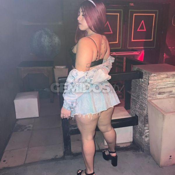 Hola nuevita en la zona,Me llamo sofi, soy simpática a la hora que entamblar una charla, hago encuentros casuales haciendo que mi cliente pase un buen Rato con migo y quede satisfecho amores tu putita 🥰🥰