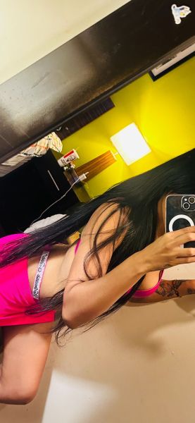 Hola mi amor soy una rica venezolana nueva en tu país contáctame y pasaremos el mejor momento de tu vida mi rey📲😈🥰😍😍