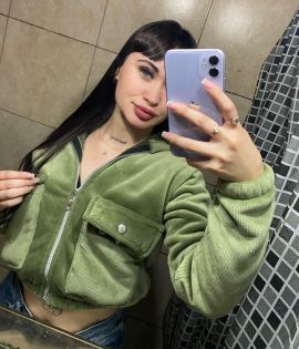 Mia