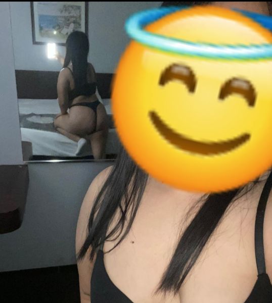 Hola tengo 22años pelo negro ojos claros sexy piel latina ❤️❤️❤️❤️❤️❤️