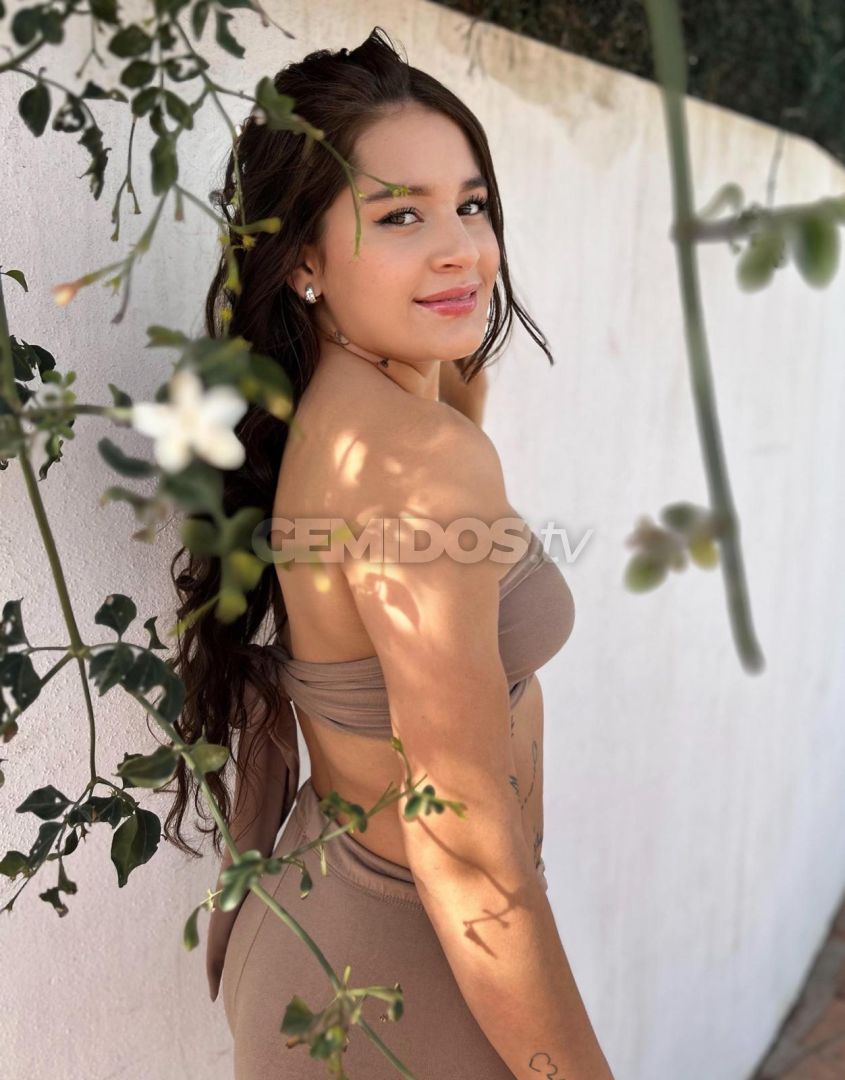 Ashly 