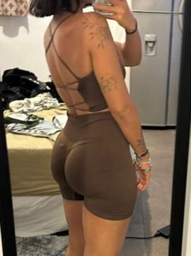 Mia