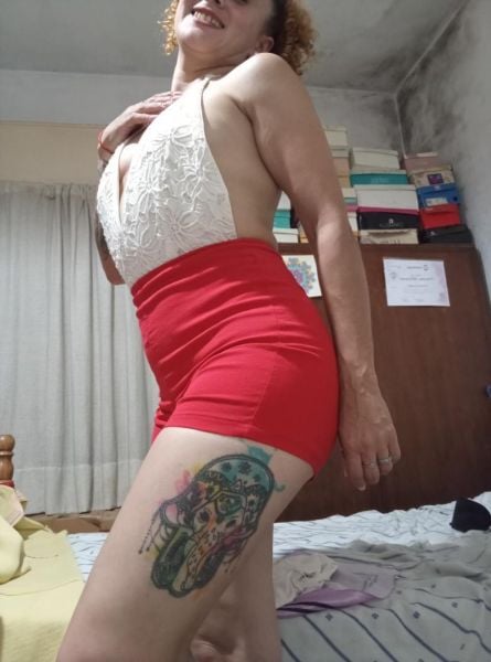 Hola mi amor mi nombre es Luci espero complacerte y que la pasemos bien. Ofrezco un servicio full besos onda novios, oral hasta el final (trago sin problemas) , posiciones las que más te gusten ! No entrego cola . Me encuentro por zona oeste me manejo por Whatsapp. El costo del servicio es de $100mil la hora. No tengo lugar propio así que me manejo en hoteles. SI LA QUERES PASAR BIEN NO DUDES EN ESCRIBIRME .♥️