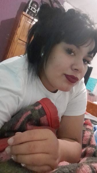 Hola soy Milu soy de Parque chacabuco cumplo todas tus fantasías,soy una chica escort. 