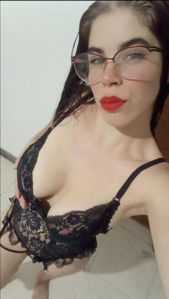 NO HAGO ENCUENTROS!!
NO HAGO ENCUENTROS!!
Soy una gatita  lista para cumplir tus caprichos y fantasías:
Vc🔥🔥
Sexting
Fotos/ videos
Contenido Personalizado 
Baby sumar
Novia Virtual 
Videos sola y acompañada
Jugamos bb? 💋🍑💦