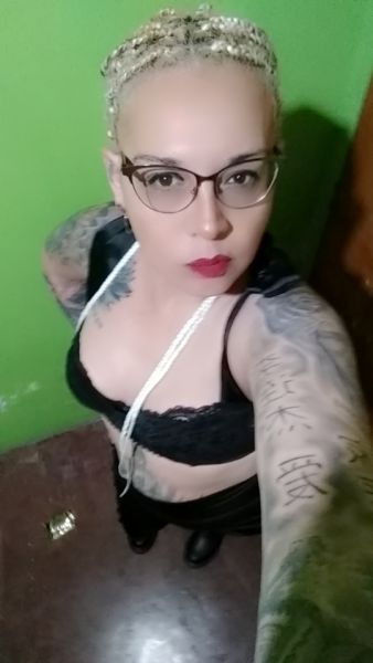 Soy muy dulce y muy jugetona 🔥Me gusta aser mimos.guegos de novios.soy amable.Me guasta hacer difrutar al 100% Mi Servicio es completo 😋😋Me gusta que disfruten de mi garganta profunda..bucal sin o con ..como prefieran 🔥🔥🥰l