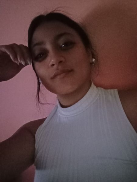 Compañía exclusiva para Disfrutar y descolgar plenamente. Espero tu mensajito cielo💫