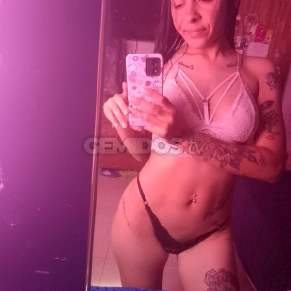 UNA PUTITA EXTREMADAMENTE COMPLETA LISTA PARA CUMPLIR TUS FANTASIAS 🥵🔥💦😛🤤😈