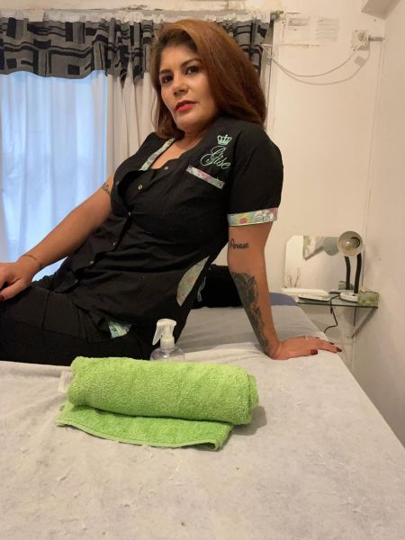 Soy una exclusiva masajista y escort, conmigo vas a encontrar el combo perfecto de relajación y placer ... 
Si queres disfrutar de un buen momento no dudes en llamarme 🥰