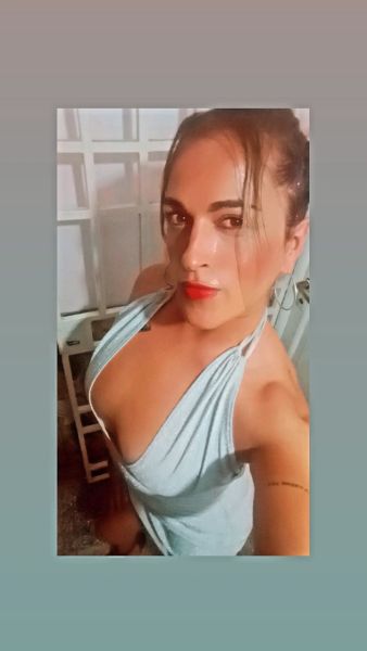 Hola bebe acá pame por unos días en villa Maria. Soy una mujer trans super morbosa y calentita. Vas a pasar un excelente momento amor