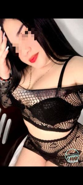 Hola amor soy more mi servicio es onda novios besos,colita,trios,cambio de rol beso negro trabajo en forma independiente  y estoy a 10 cuadras de la estacion de ramos mejia dias y horario q estoy es de lunes a sabados de 12 a 21