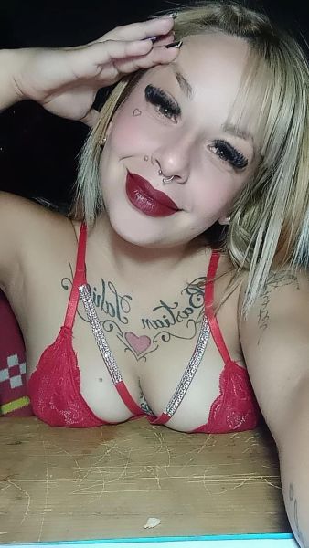 Hola amor mi servicio es onda novios
Bucal sin , hoteles y domicilios 🤑❤️