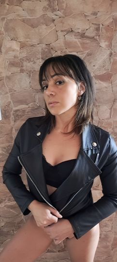 Mia 