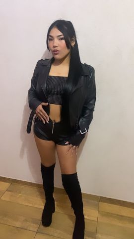 Pili