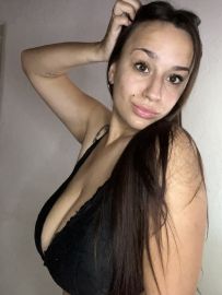 Mia