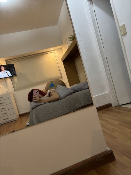 Escorts Mica y Reina in Once