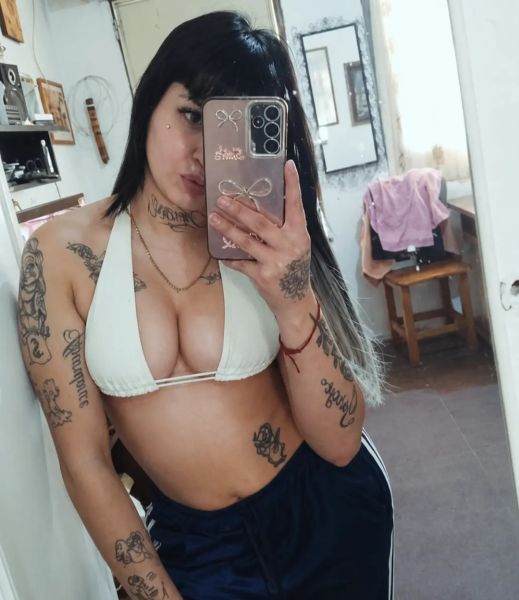 Espero tu mensaje para comenzar esta aventura de placer con mía...
hotel 95 
Domicilio 120