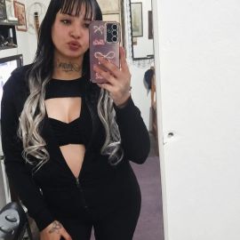 Mia 