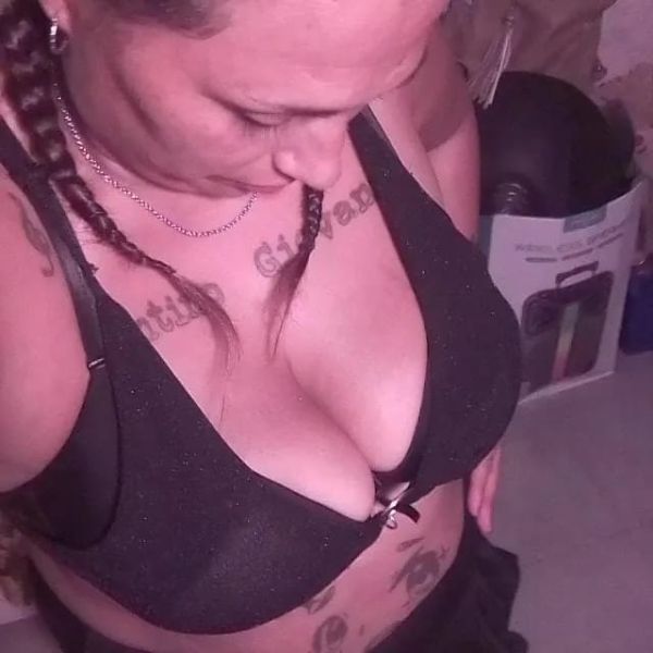 Disponible para cumplir tu mejor sexo y fantasia ....te lo perdes??❤️‍🔥❤️‍🔥 buscas el oral mas baboso y rico amor buscame😈 cumplo tus fantasias y dedico tiempo amor✨️