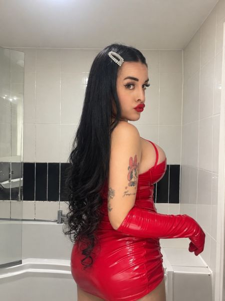 Con lugar disponible en mi departamento, videollamadas & sexting te espero amor.