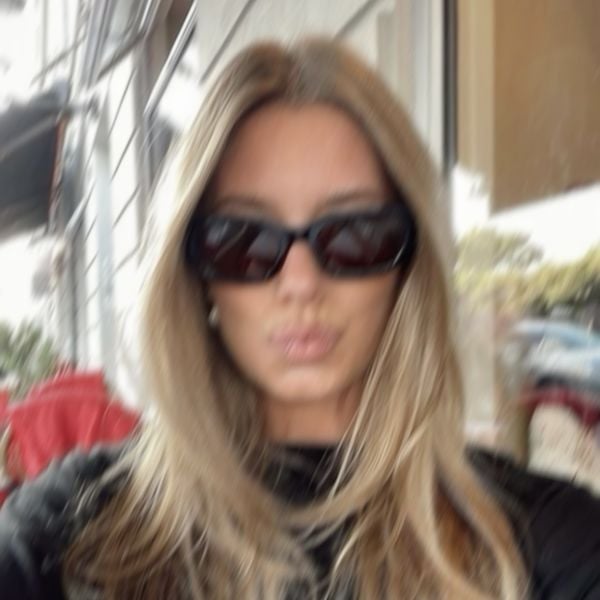 las verificadas es mi amiga

💛Tu rubia vip de ojos color cielo🩵

Hola, soy Meli. Soy estudiante, y hago videollamadas (y un encuentro selectivo al mes) para ayudarme con mis gastos.

 Soy atenta y me gusta que sea algo cómodo, íntimo y especial para los dos. Si conectamos, te aseguro que no te vas a arrepentir… cuidamos la privacidad de ambos y la pasamos muy bien 💋

(experfil feli)